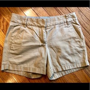 J. Crew Women’s Broken-In Chino Shorts | Size 4